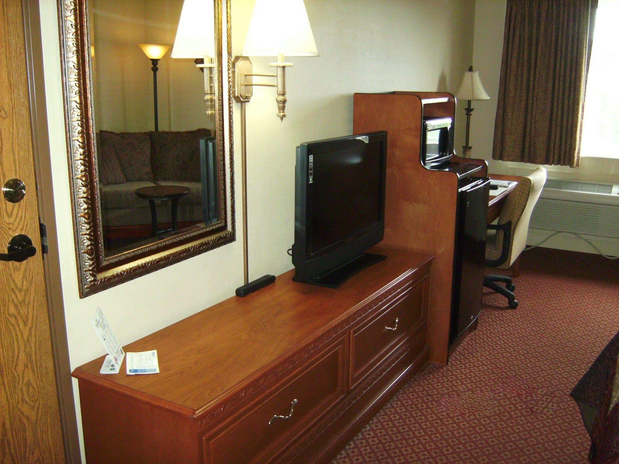 All American Inn & Suites Branson Eksteriør billede