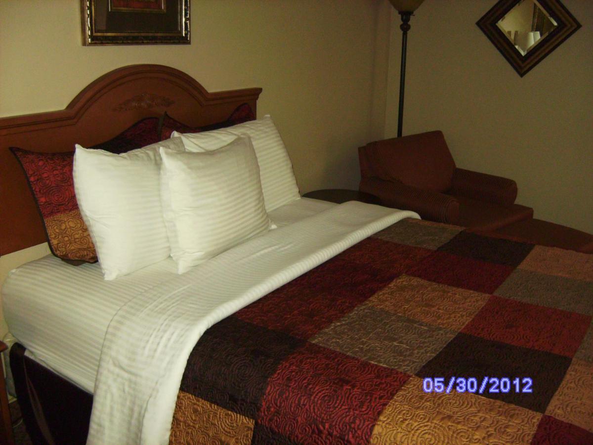 All American Inn & Suites Branson Eksteriør billede